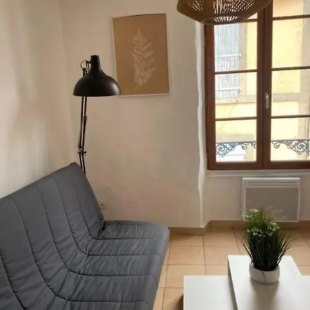 Bright T2 In The Heart Of The City Center * Carcassonne